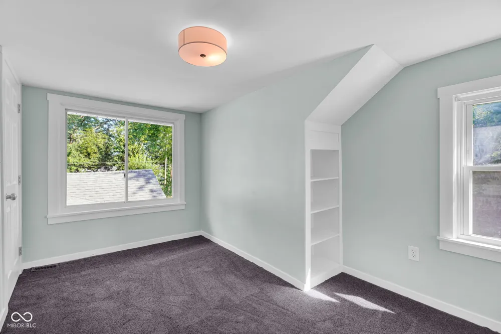 3415 Westenedge Drive Columbus, IN 47203