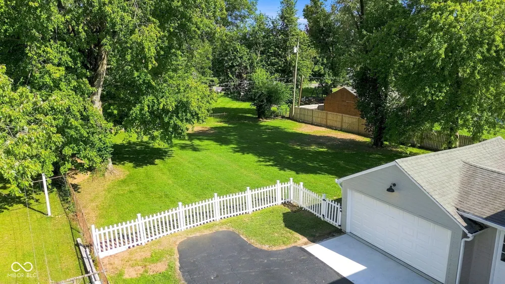 3415 Westenedge Drive Columbus, IN 47203