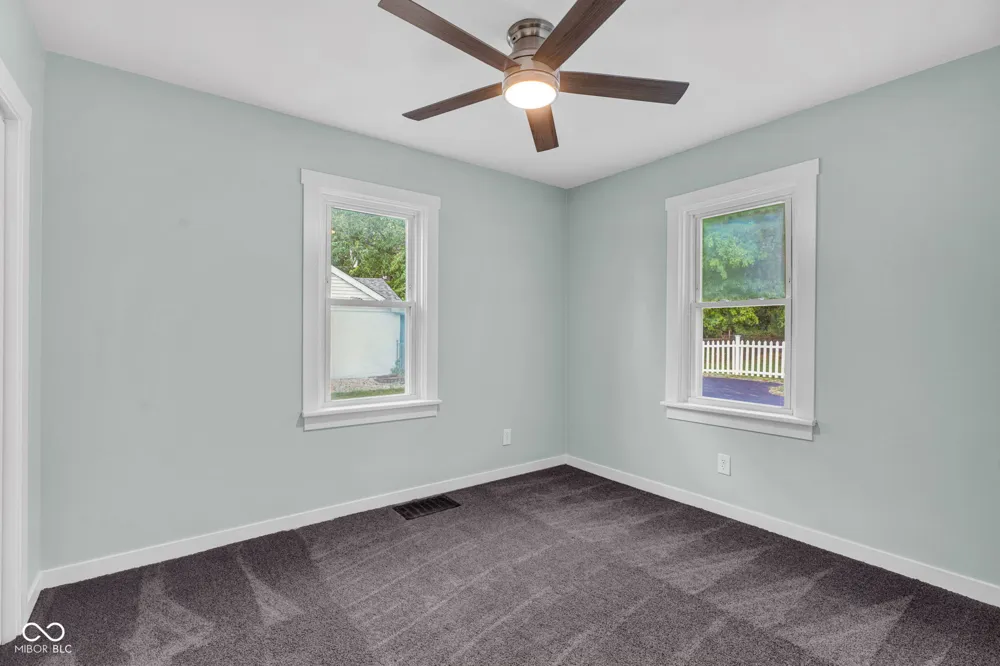 3415 Westenedge Drive Columbus, IN 47203