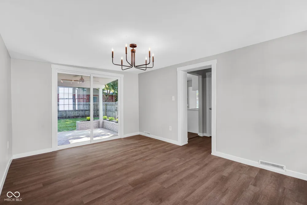 3415 Westenedge Drive Columbus, IN 47203