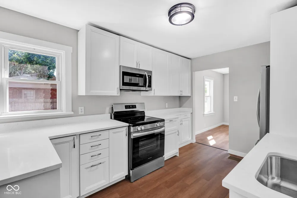 3415 Westenedge Drive Columbus, IN 47203