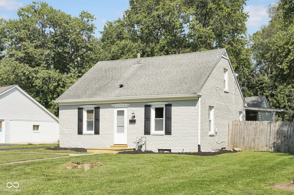 3415 Westenedge Drive Columbus, IN 47203