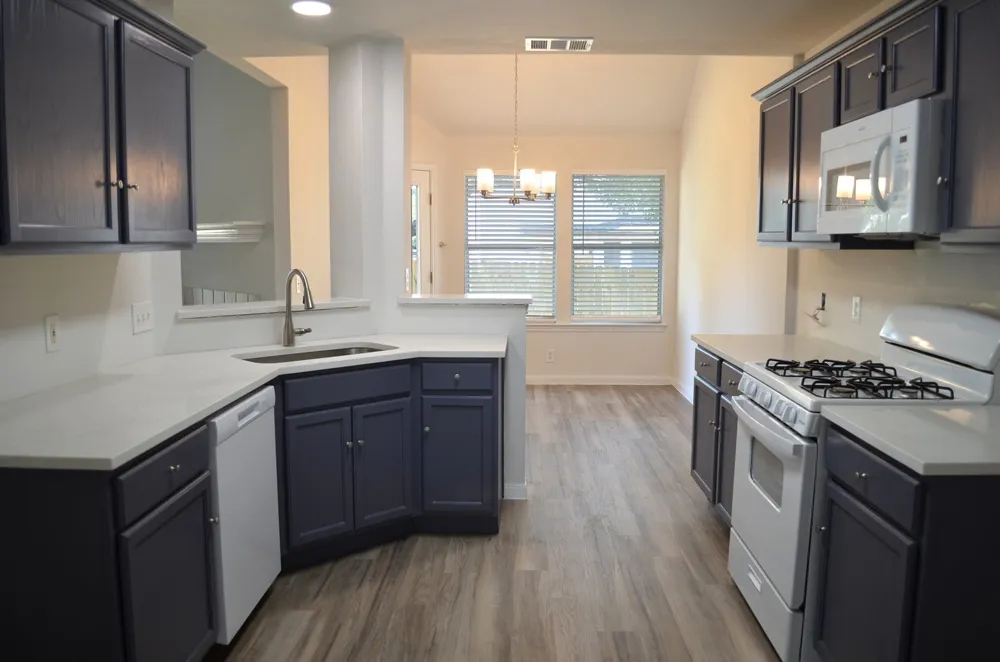 18 Azalea Drive Georgetown, TX 78626