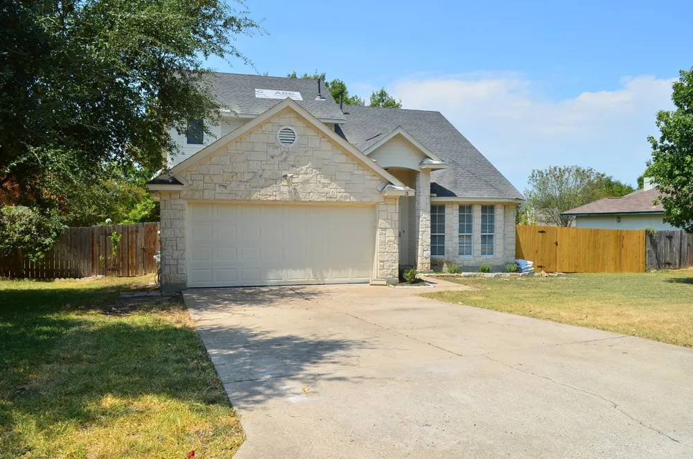 18 Azalea Drive Georgetown, TX 78626