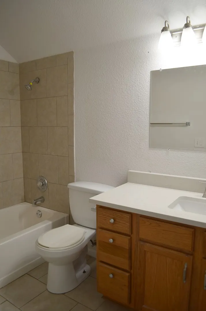18 Azalea Drive Georgetown, TX 78626