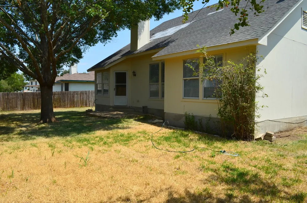 18 Azalea Drive Georgetown, TX 78626