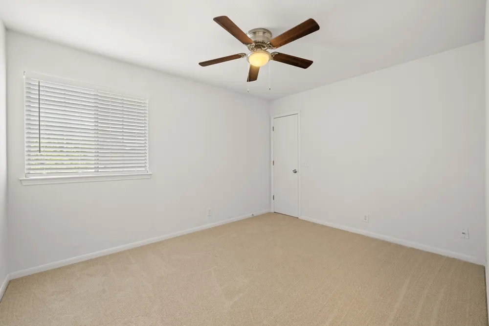 18 Azalea Drive Georgetown, TX 78626