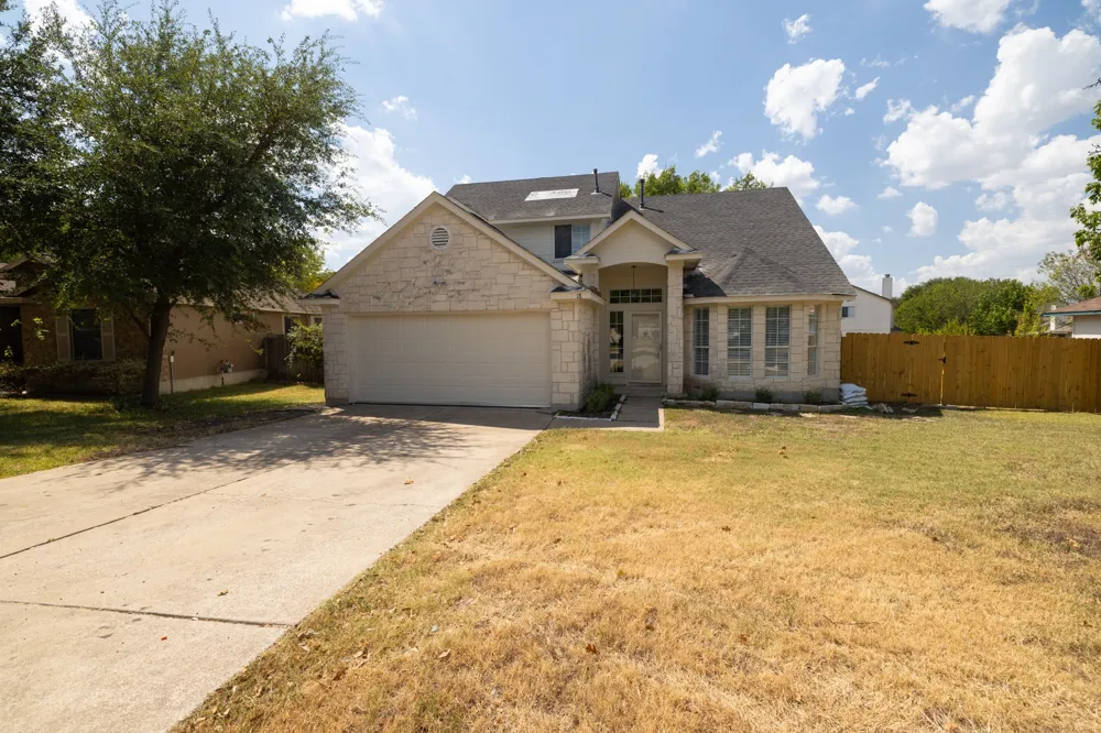 18 Azalea Drive Georgetown, TX 78626