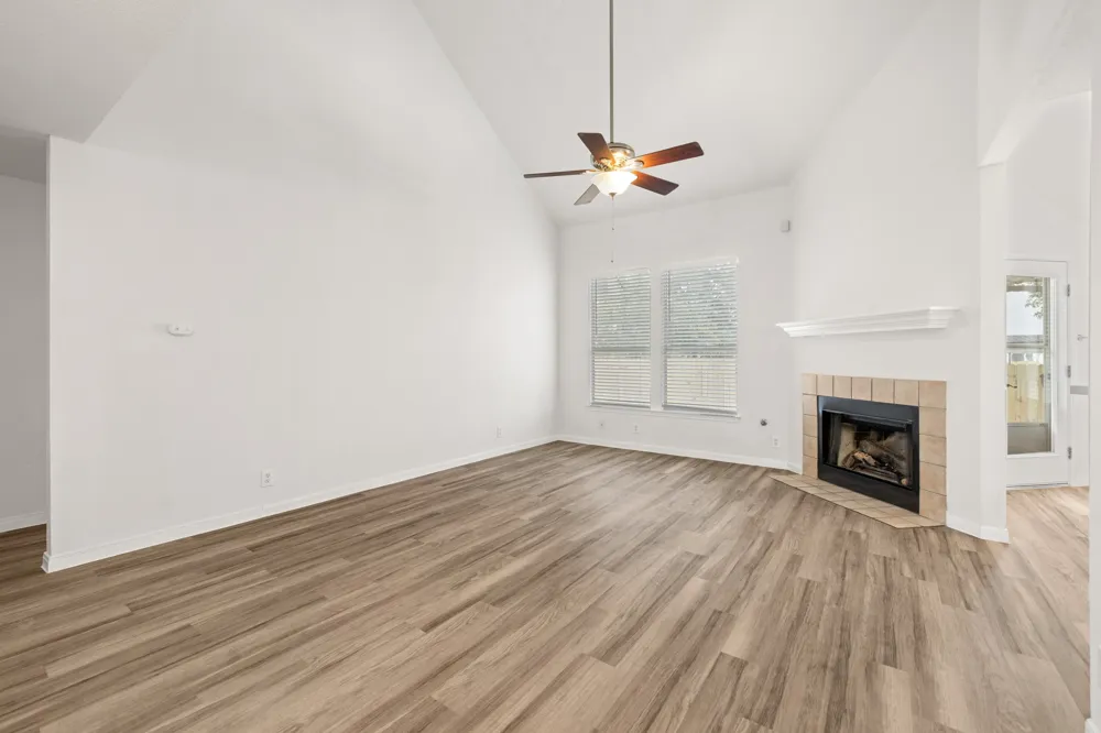 18 Azalea Drive Georgetown, TX 78626