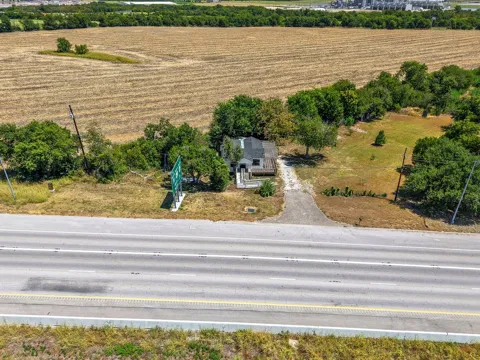 2500 E Highway 36