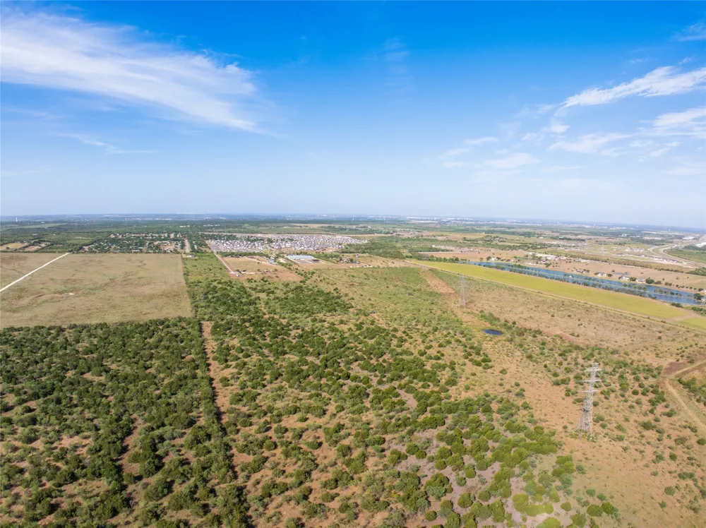 6904 Old Lockhart Road Buda, TX 78610