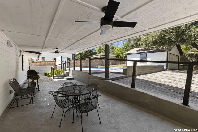 504 S Vandiver Terrell Hills, TX 78209