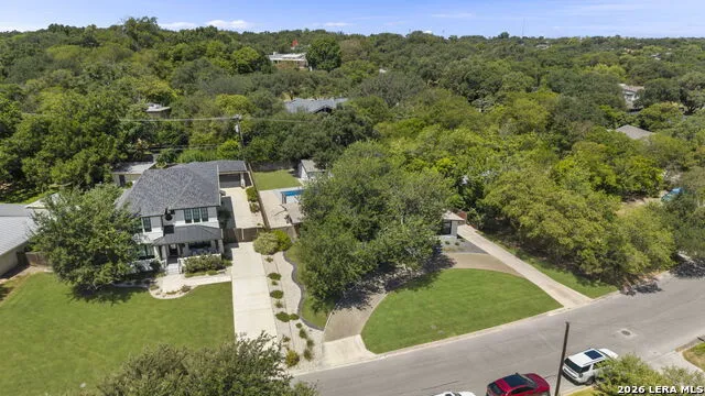 504 S Vandiver Terrell Hills, TX 78209