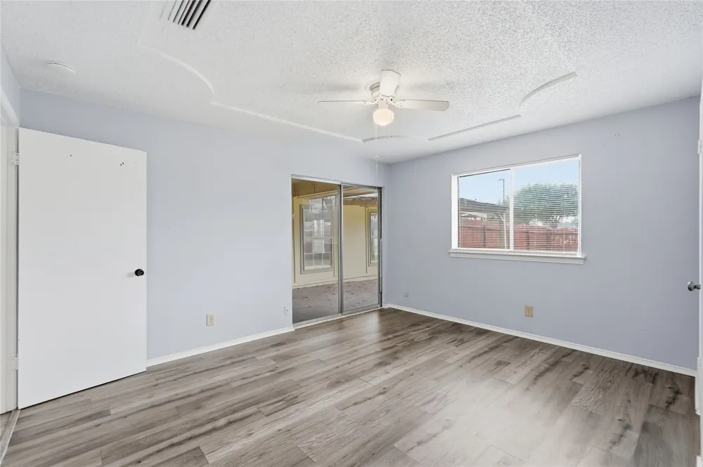 5209 Daytona Drive Garland, TX 75043