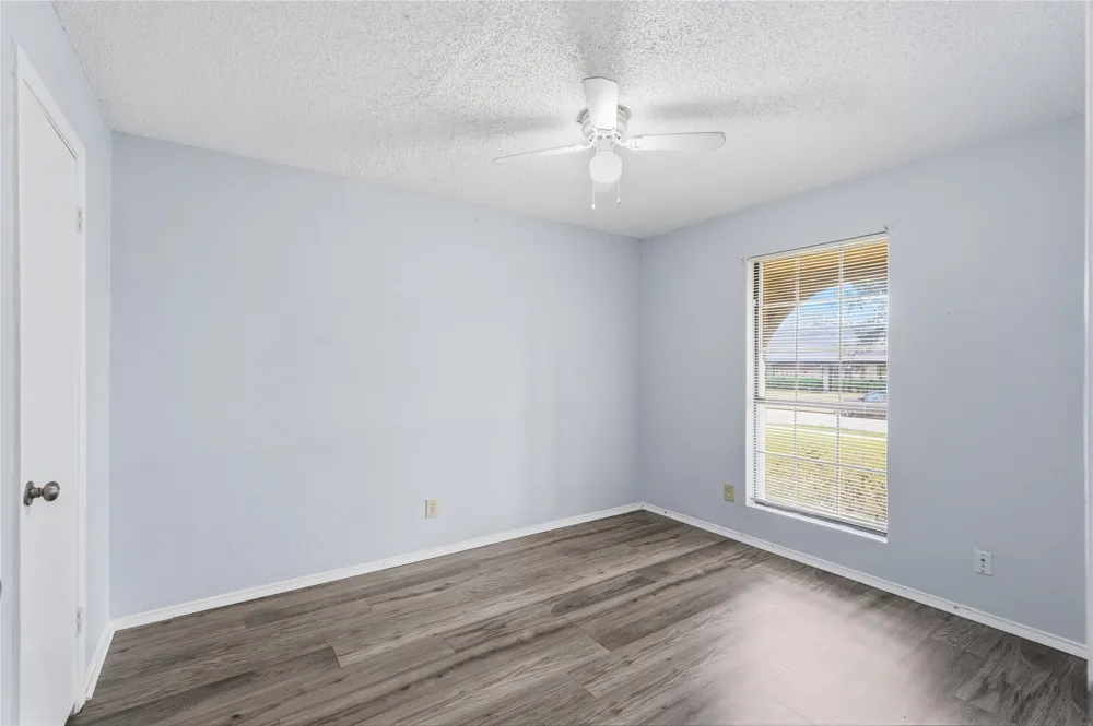 5209 Daytona Drive Garland, TX 75043