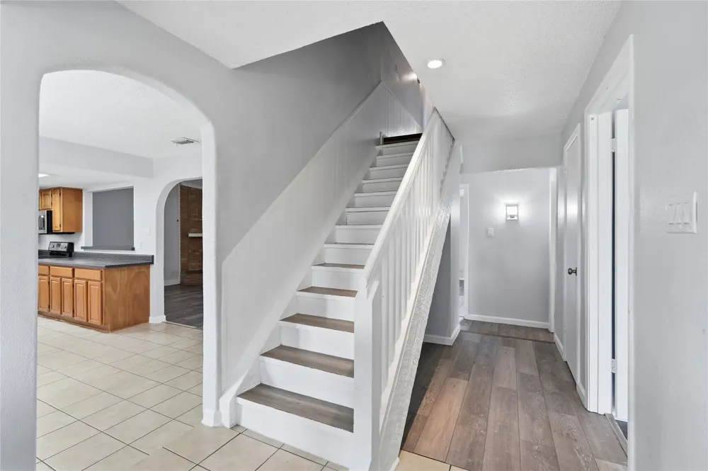 5209 Daytona Drive Garland, TX 75043