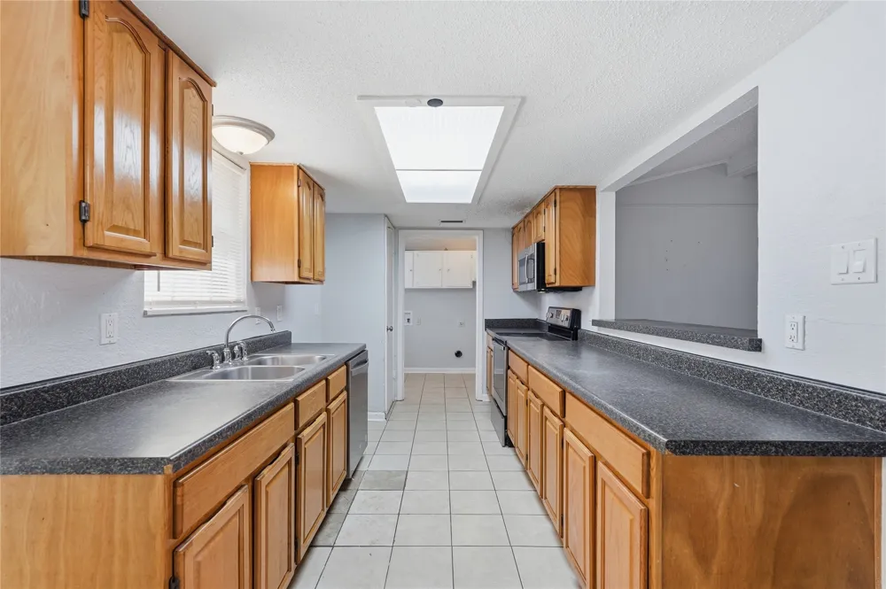 5209 Daytona Drive Garland, TX 75043