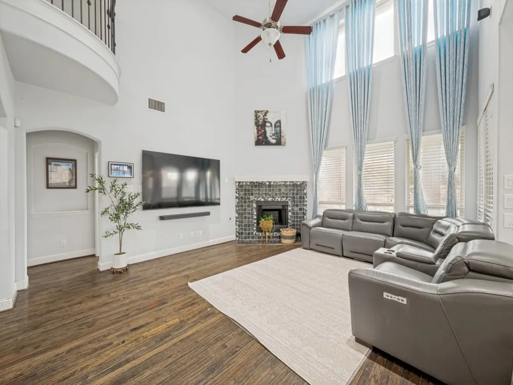 5112 Engleswood Trail Lewisville, TX 75056
