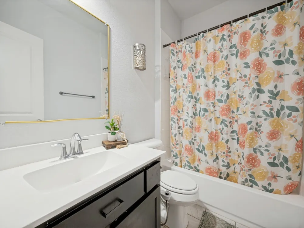 5112 Engleswood Trail Lewisville, TX 75056