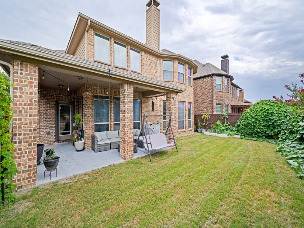 5112 Engleswood Trail Lewisville, TX 75056
