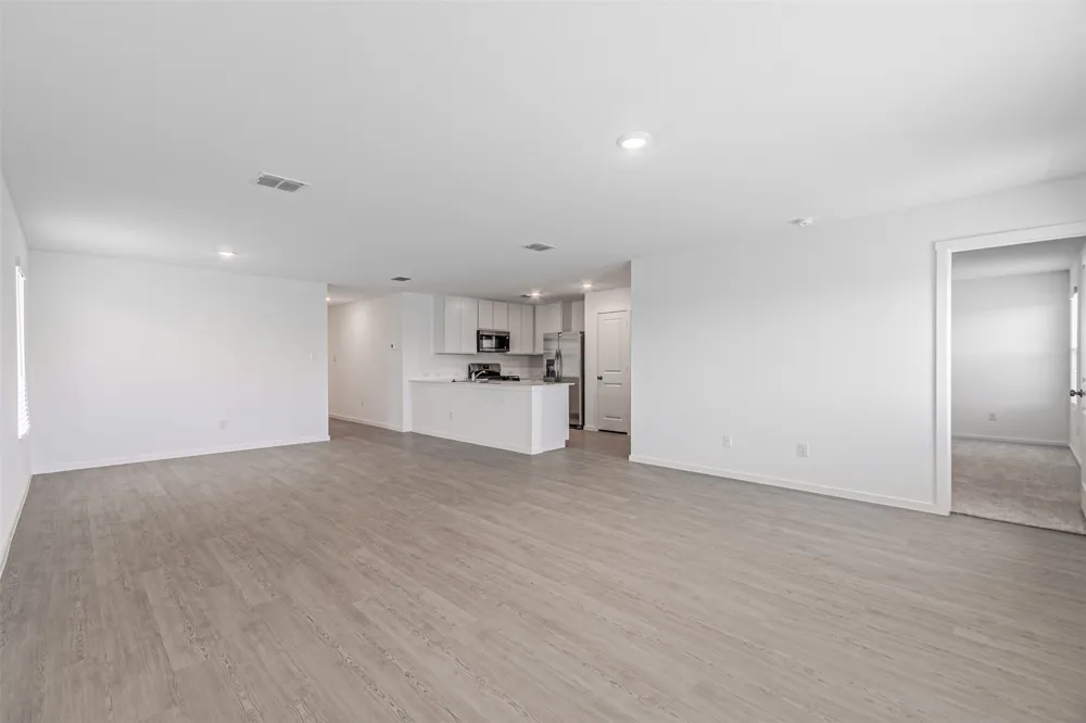 1932 Ventasso Boulevard Providence Village, TX 76227