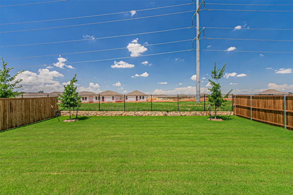 1932 Ventasso Boulevard Providence Village, TX 76227