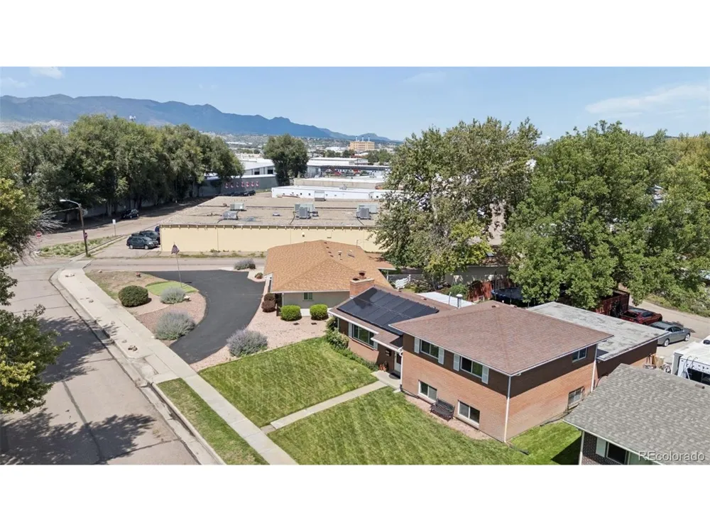2761 Prospect Street Colorado Springs, CO 80907