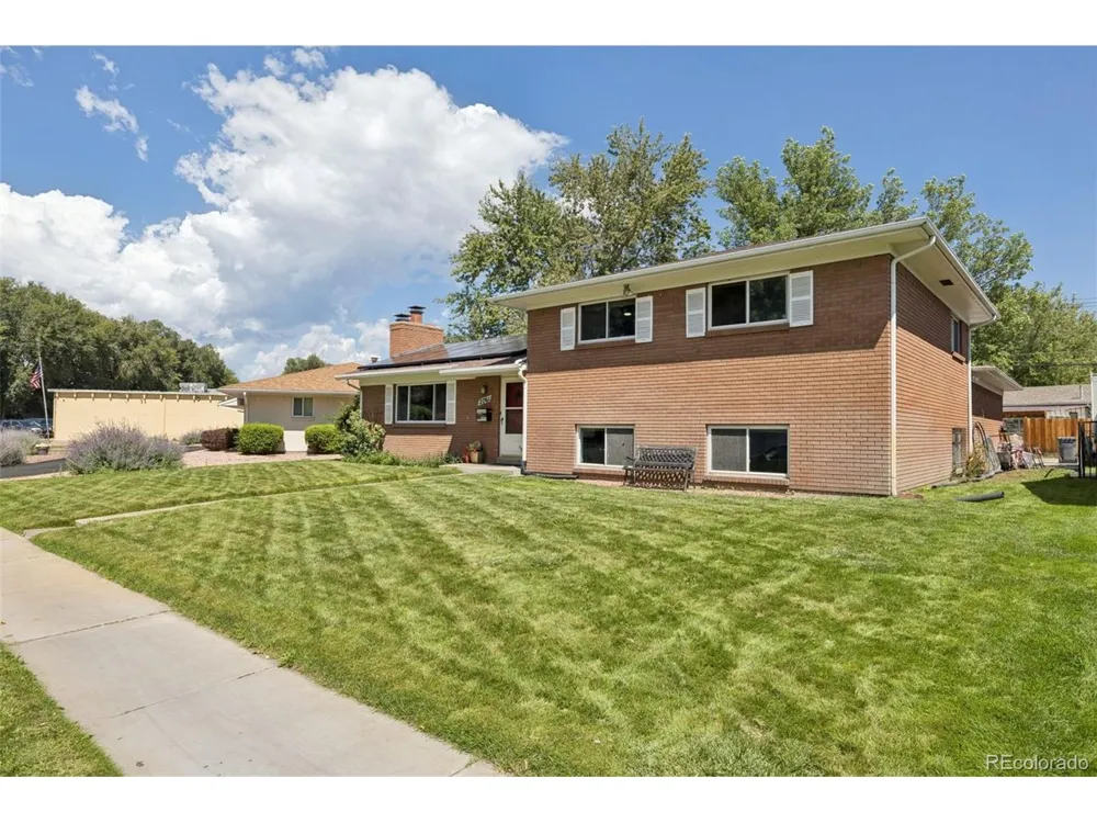 2761 Prospect Street Colorado Springs, CO 80907