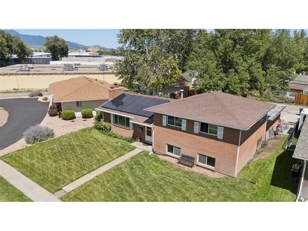2761 Prospect Street Colorado Springs, CO 80907
