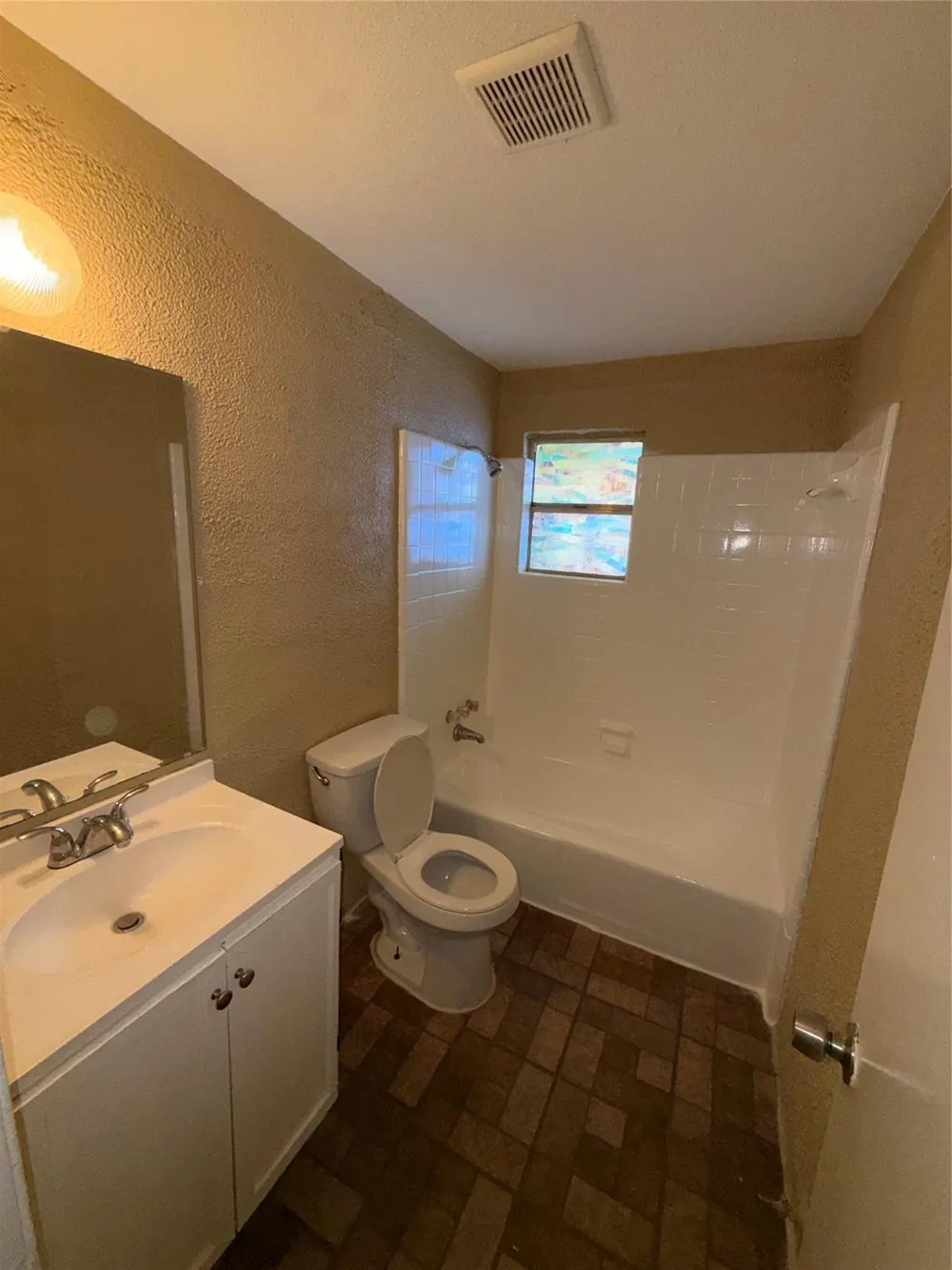 3417 Avenue O #1 Galveston, TX 77550