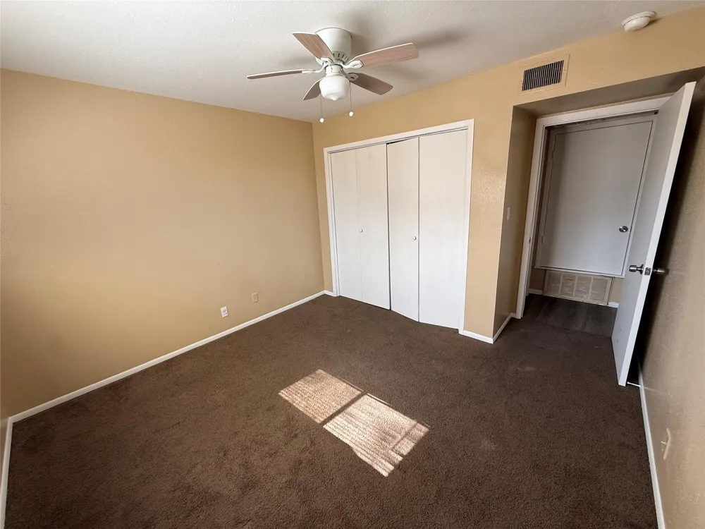 2716 Avenue Q #5 Galveston, TX 77550