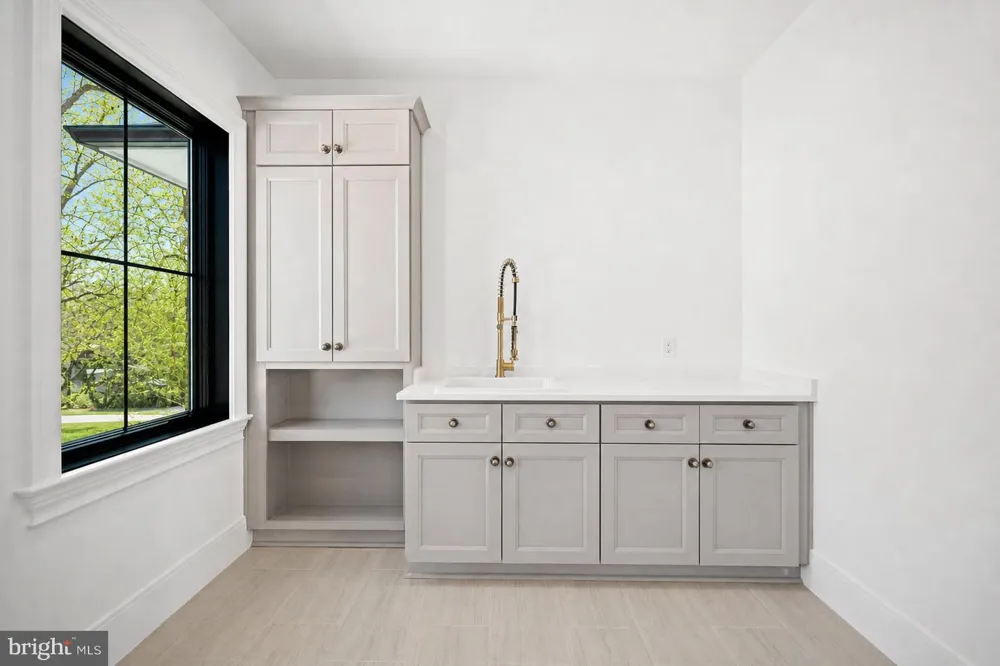 6116 EASTVIEW STREET Bethesda, MD 20817