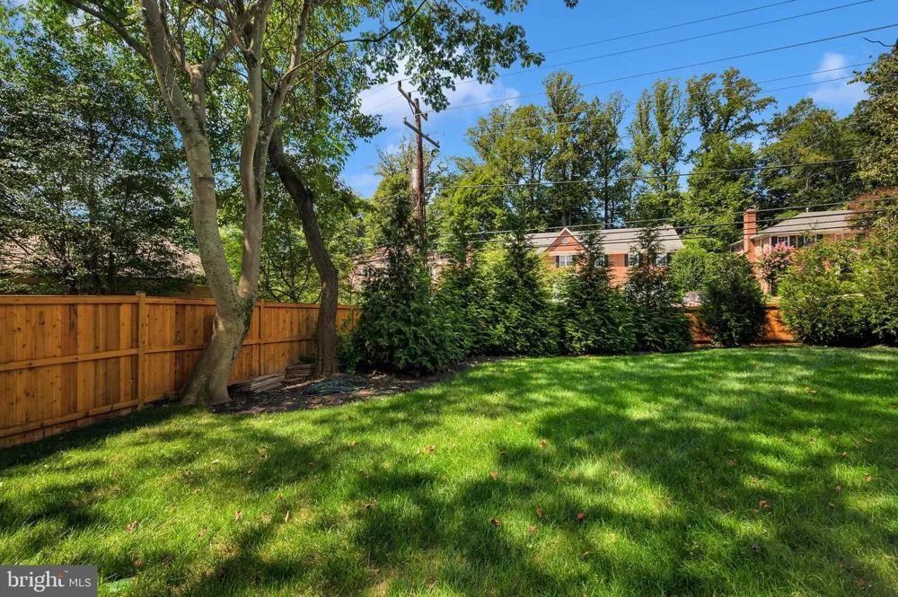 6116 EASTVIEW STREET Bethesda, MD 20817