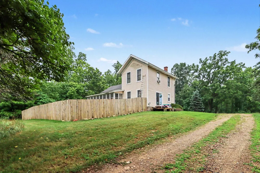 2904 125th Avenue Allegan, MI 49010