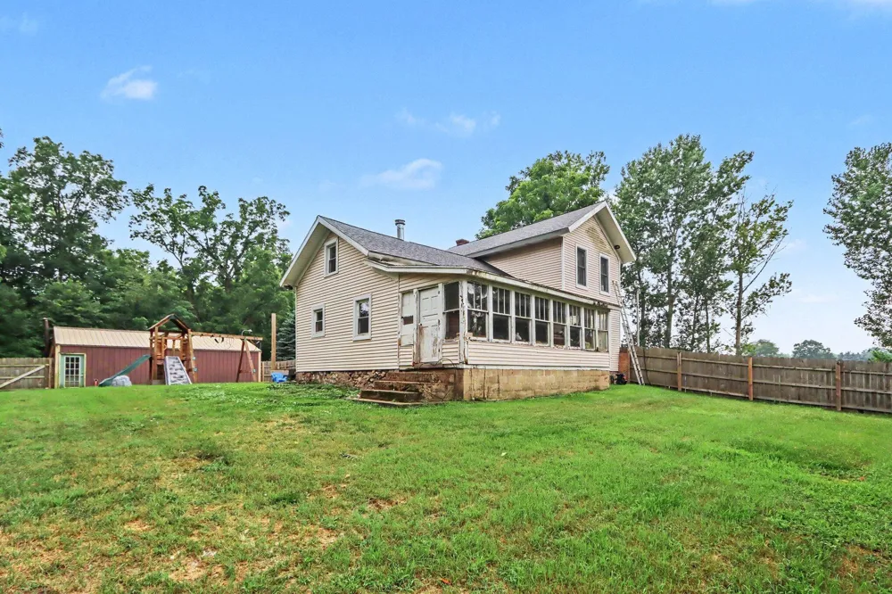 2904 125th Avenue Allegan, MI 49010