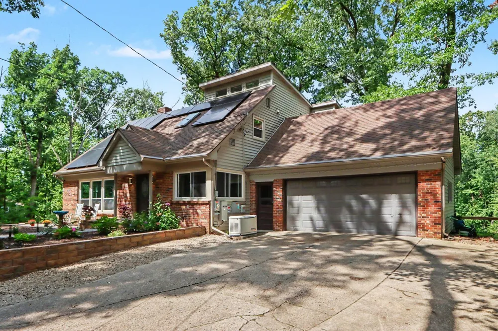 10592 W M AVENUE Kalamazoo, MI 49009