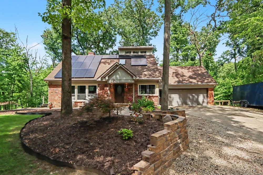 10592 W M AVENUE Kalamazoo, MI 49009