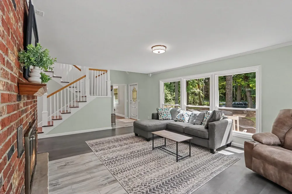 10592 W M AVENUE Kalamazoo, MI 49009