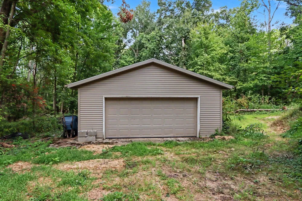 10592 W M AVENUE Kalamazoo, MI 49009