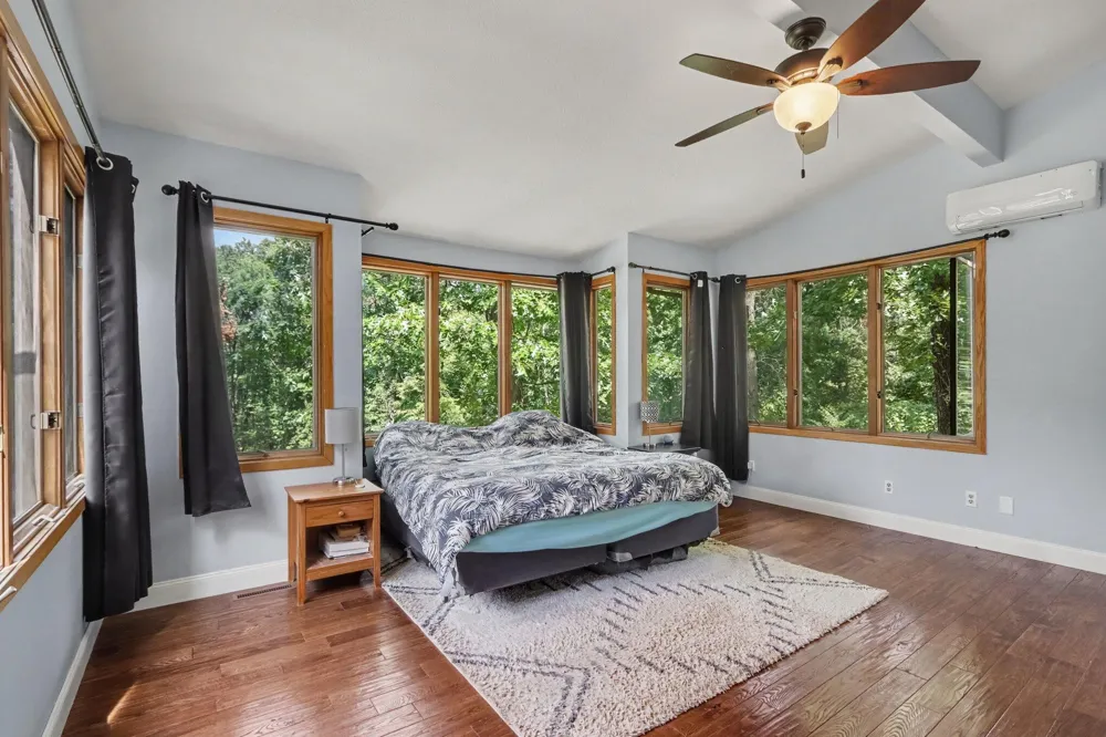 10592 W M AVENUE Kalamazoo, MI 49009