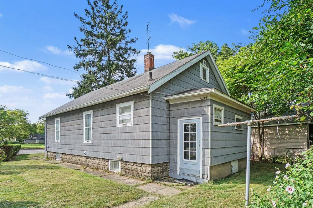1217 E Vine Street Kalamazoo, MI 49001