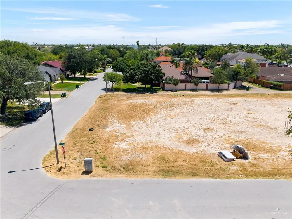 113 6th Street Hidalgo, TX 78557