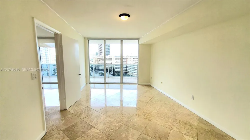 1850 S Ocean Dr #909 Hallandale Beach, FL 33009