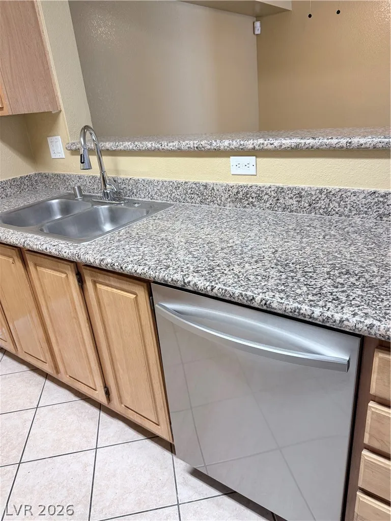 5055 W Hacienda Avenue #2212 Las Vegas, NV 89118