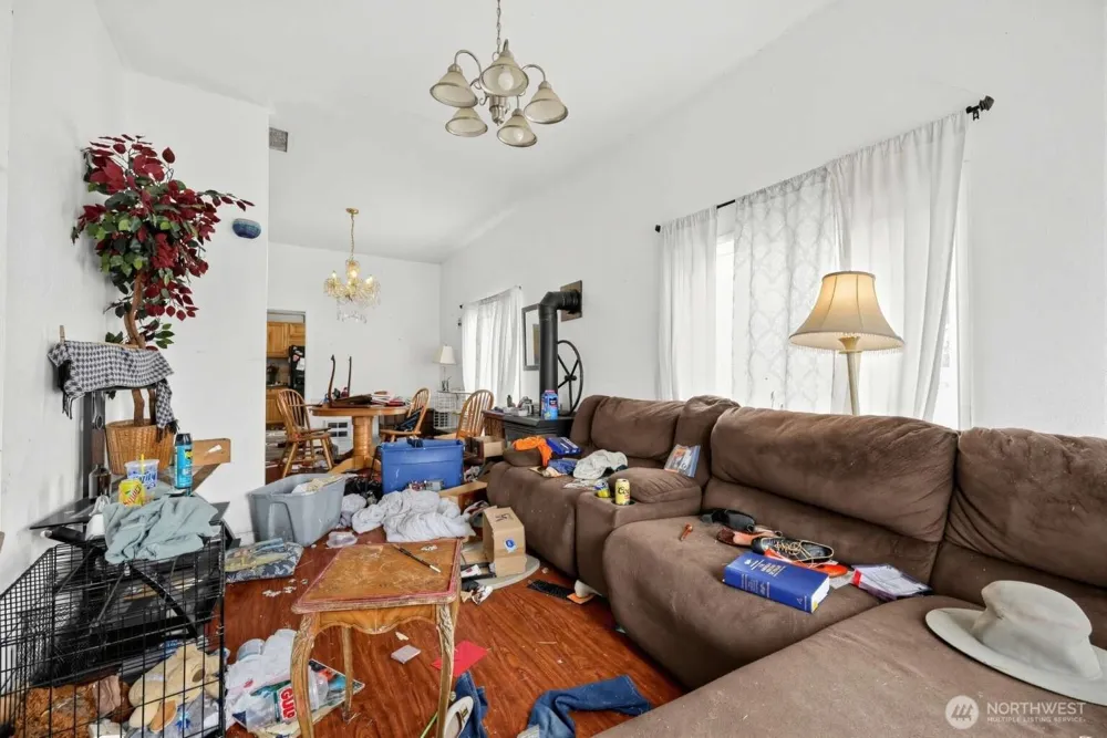 1025 Arnold Avenue Hoquiam, WA 98550