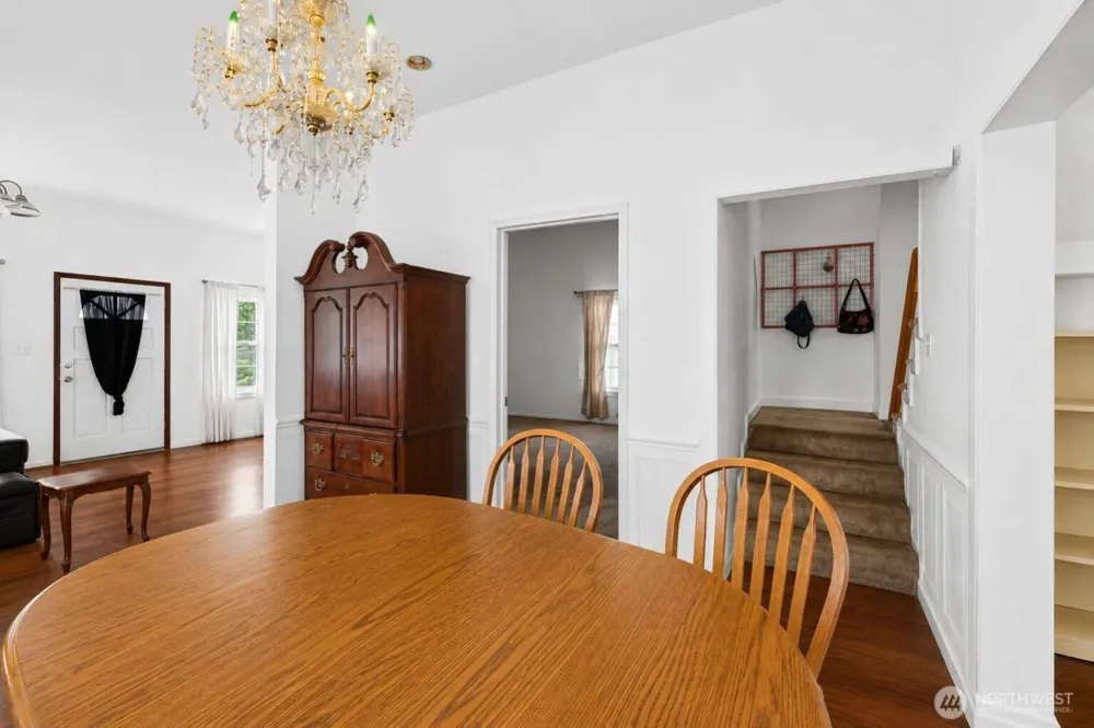 1025 Arnold Avenue Hoquiam, WA 98550