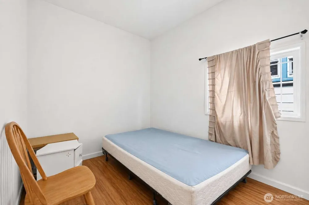 1025 Arnold Avenue Hoquiam, WA 98550
