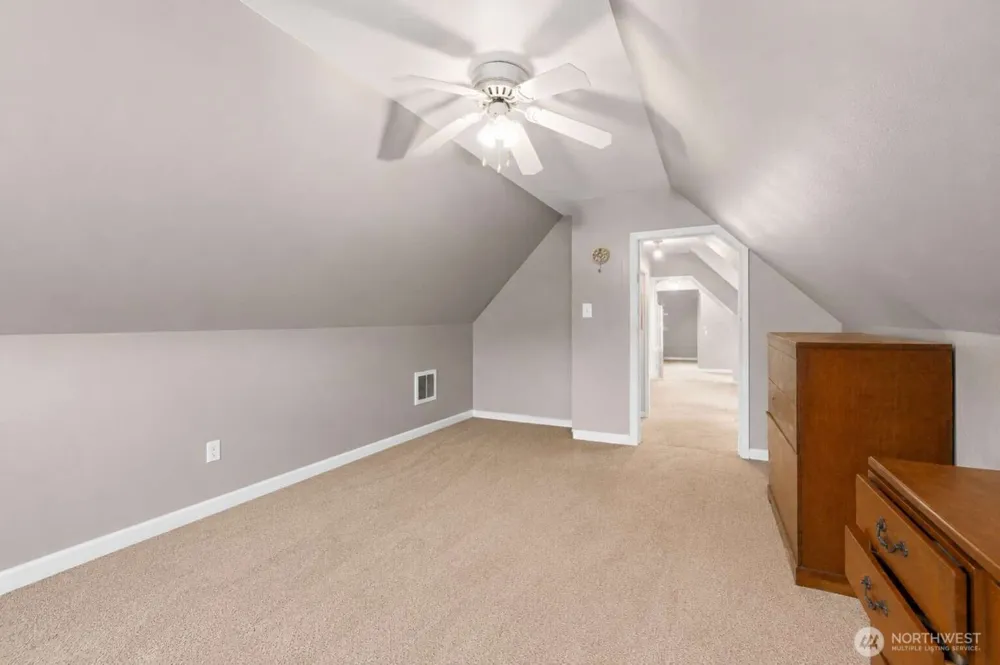 1025 Arnold Avenue Hoquiam, WA 98550