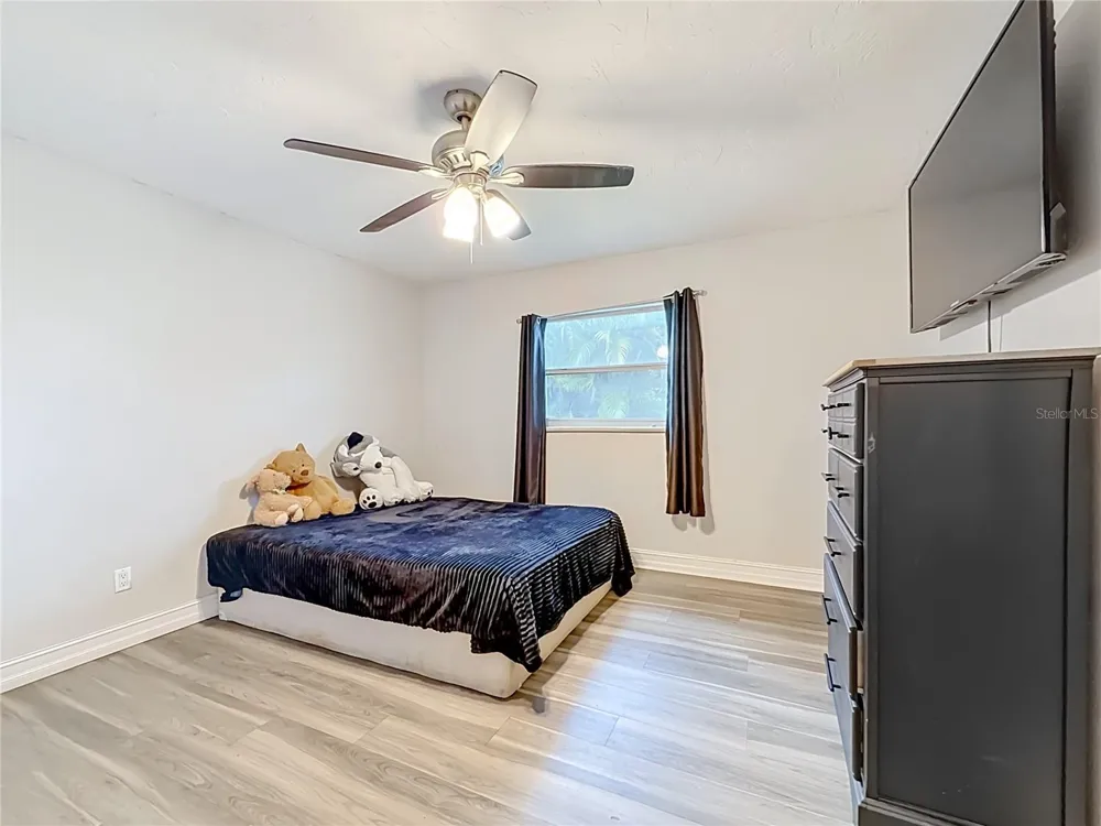 8320 43RD WAY Pinellas Park, FL 33781