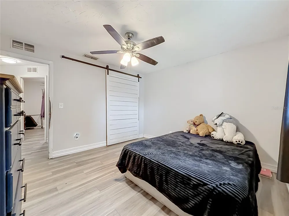 8320 43RD WAY Pinellas Park, FL 33781